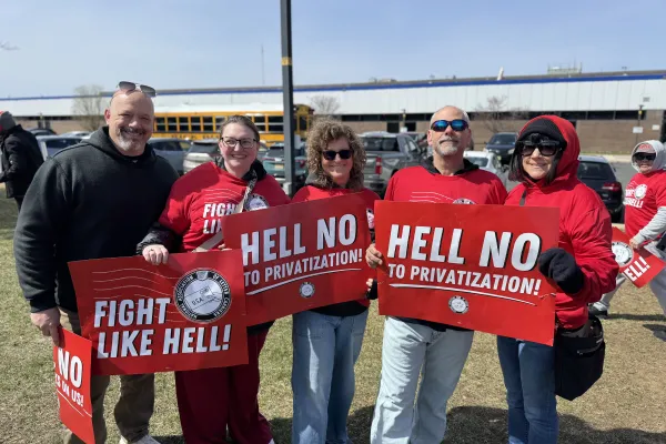 NALC picket